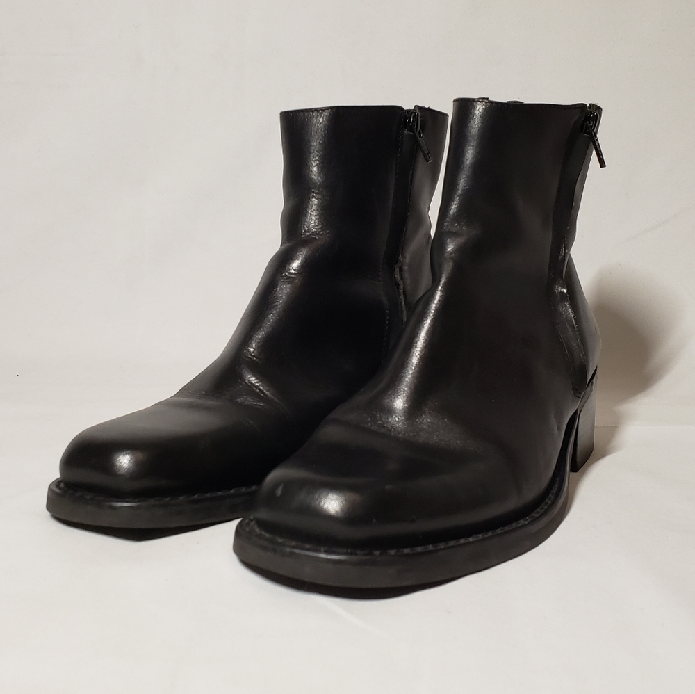 Vintage Black Leather Heeled Ankle Boots